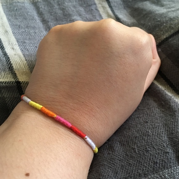 Cute Sunset Pattern Friendship Bracelet - Picture 2 of 3